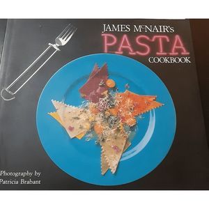 James McNair'sPasta Cookbook paperback 1990 Chronicle Books